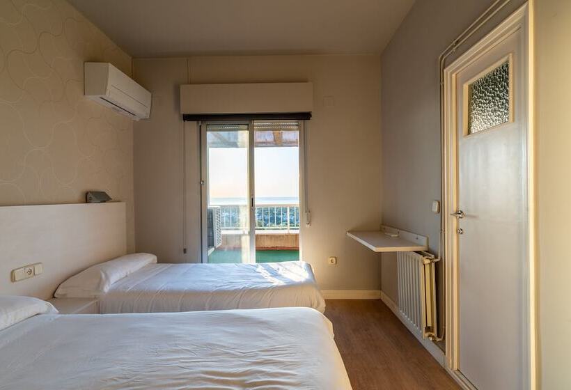 Отель Costa Blanca Explore