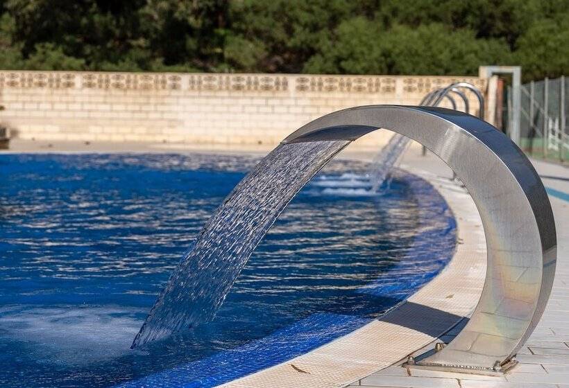 Отель Costa Blanca Explore