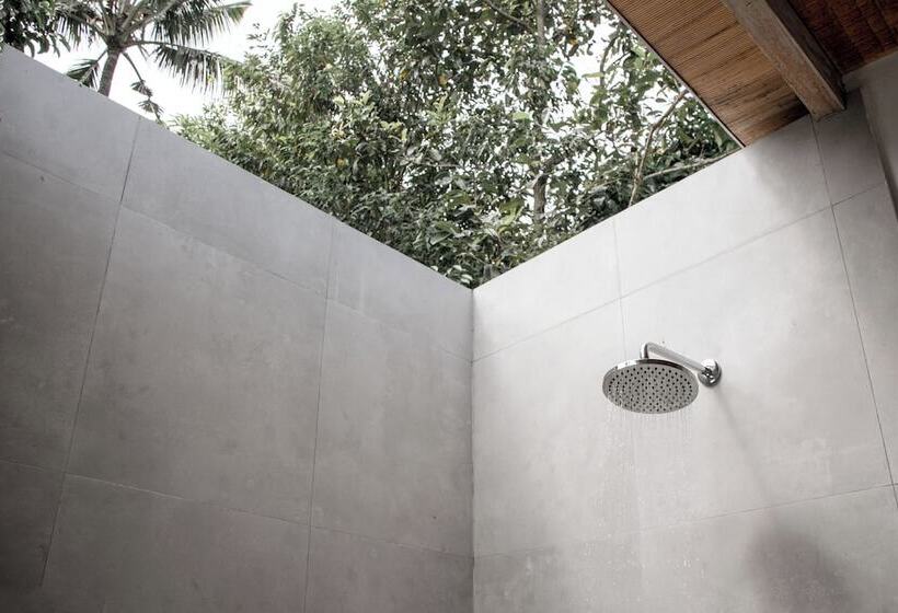 בית מלון כפרי Hot Stone Club Ubud