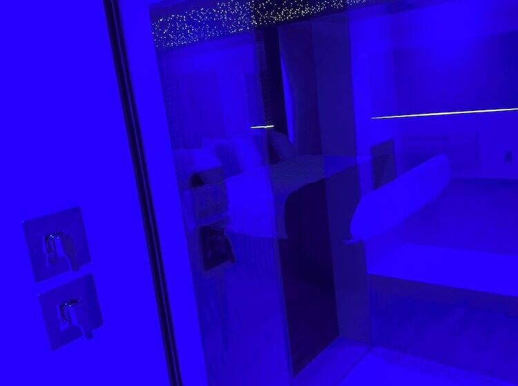 فندق Imperial Suites