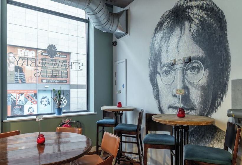 בית מלון כפרי Kabannas Liverpool