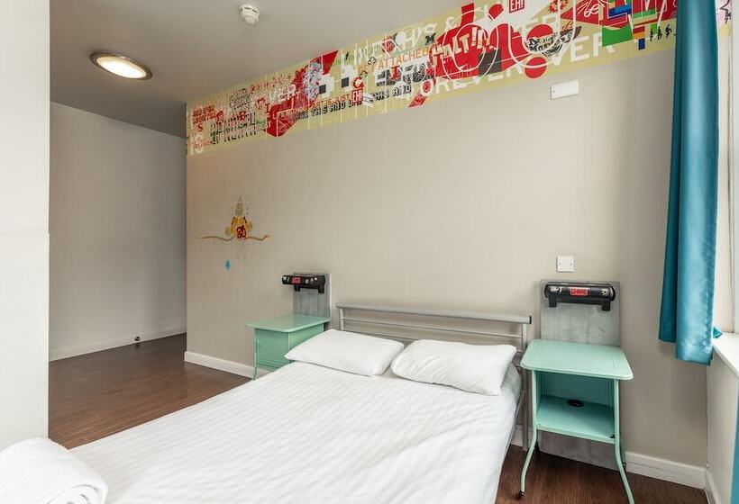 בית מלון כפרי Kabannas Liverpool