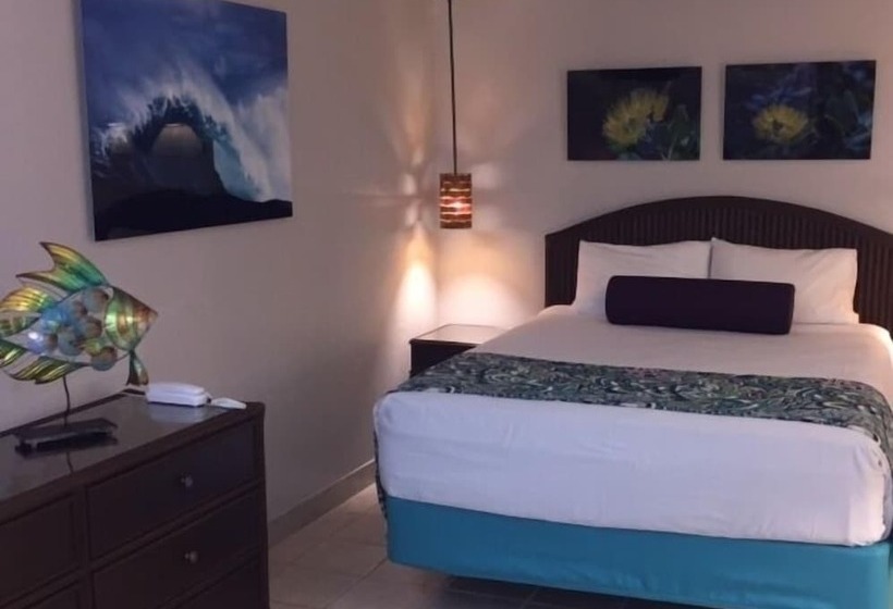 Отель Kona Islander Vacation Club