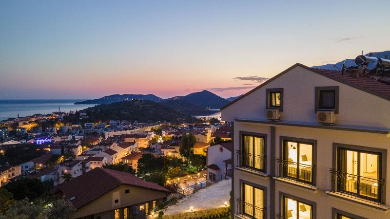 فندق Lobelya Suites