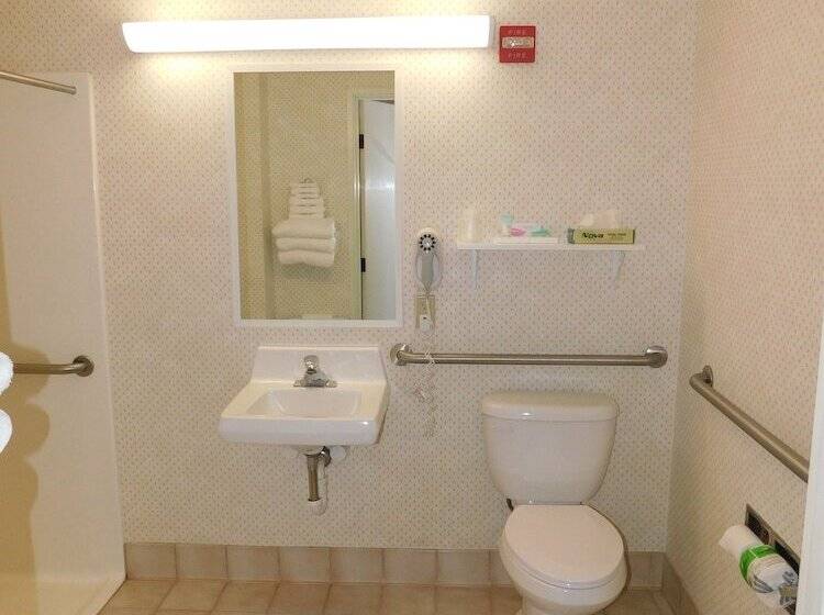 فندق Northwoods Best Inn  Turtle Lake