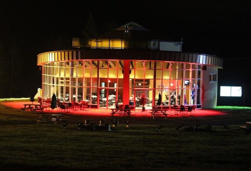 בית מלון כפרי Parc Du Mont Citadelle