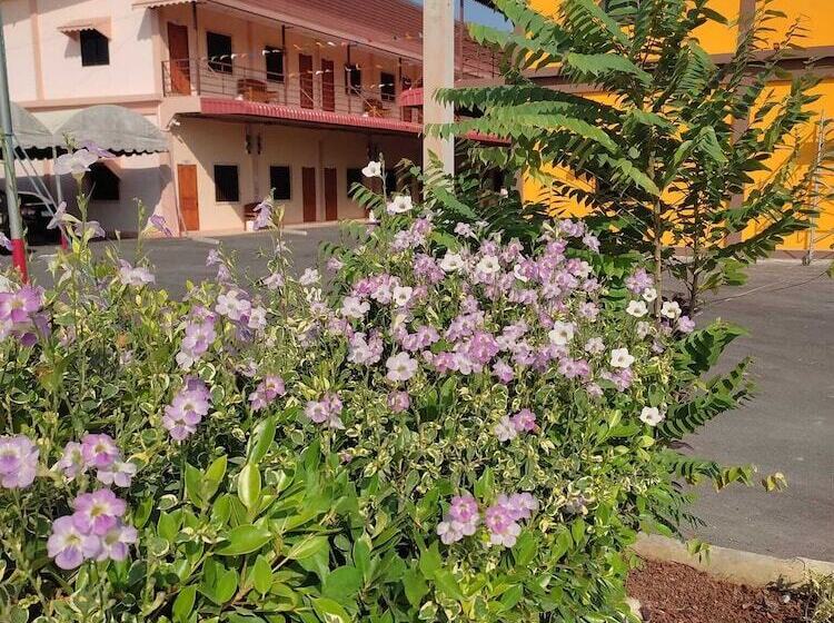 호텔 Pueng Luang Resort