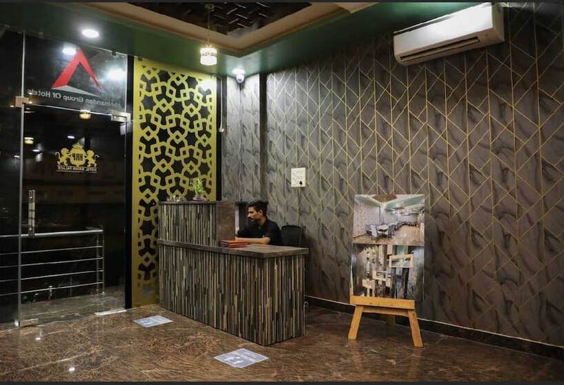 酒店 Ratan Palace By Evara