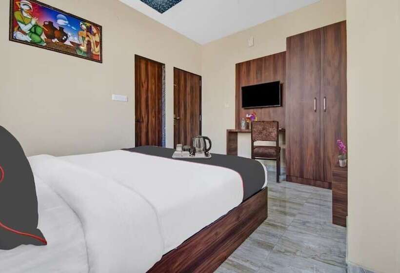 酒店 Ratan Palace By Evara