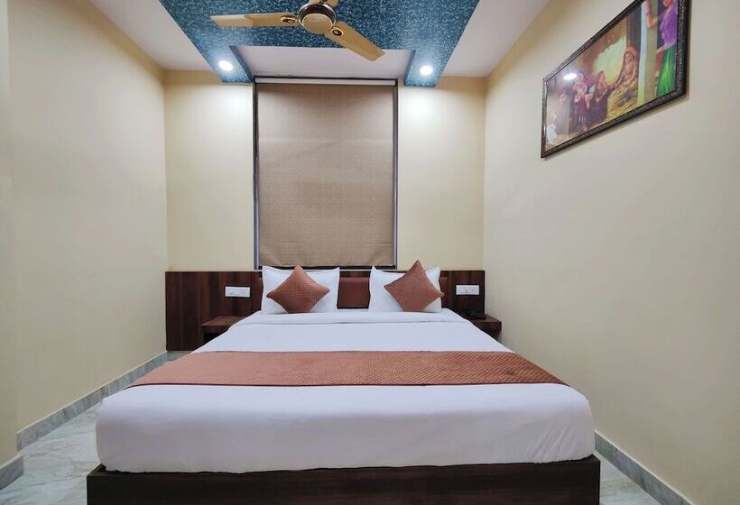 酒店 Ratan Palace By Evara