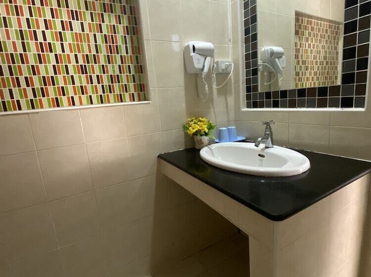 בית מלון כפרי Ruckunresort 1