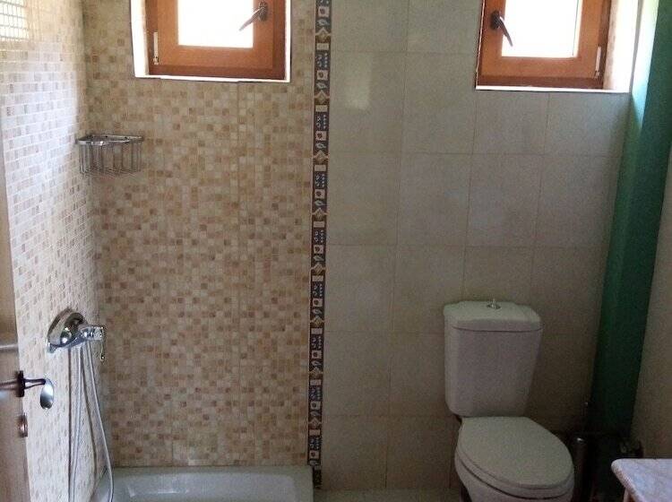 فندق ريفى Akros Oreon