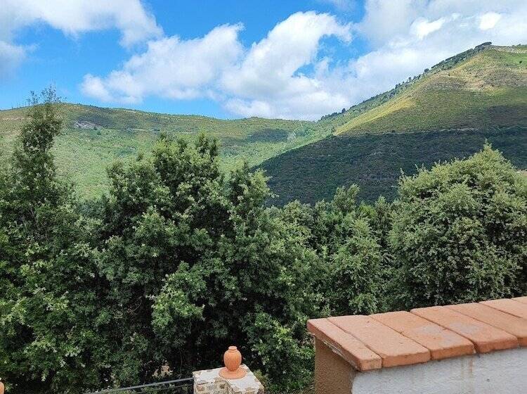 Сельский отель Serramezzana