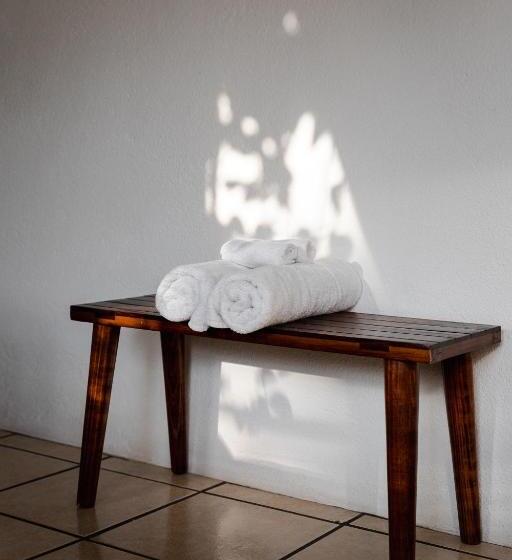 هتل San Martin La Punta