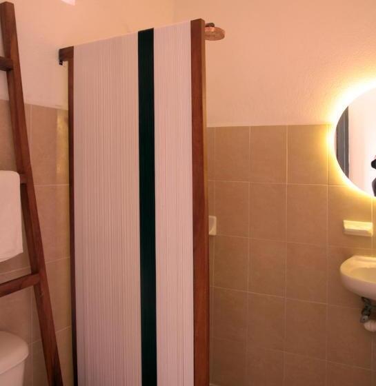 هتل San Martin La Punta