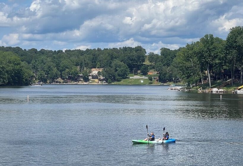 Отель Shady Cliff Resort