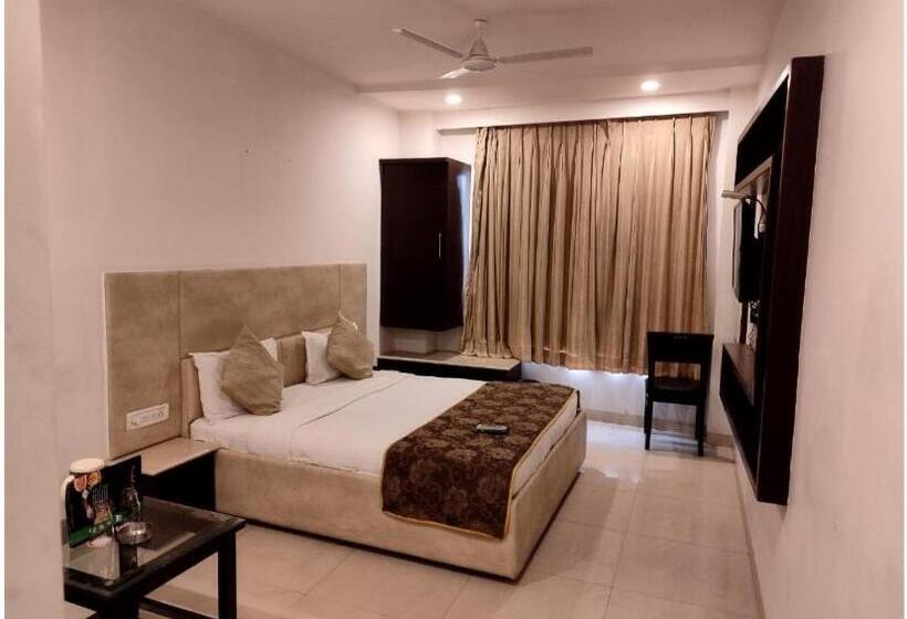 Shree Palace Hotel , Bhopal