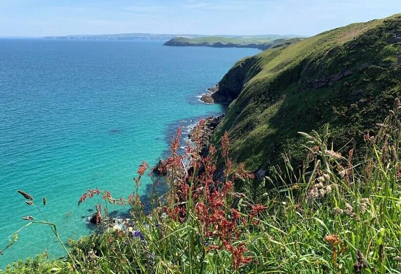 酒店 St. Kew Shepherd Huts