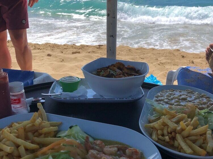 فندق Surfbreak Cabarete B&b Surf And Yoga