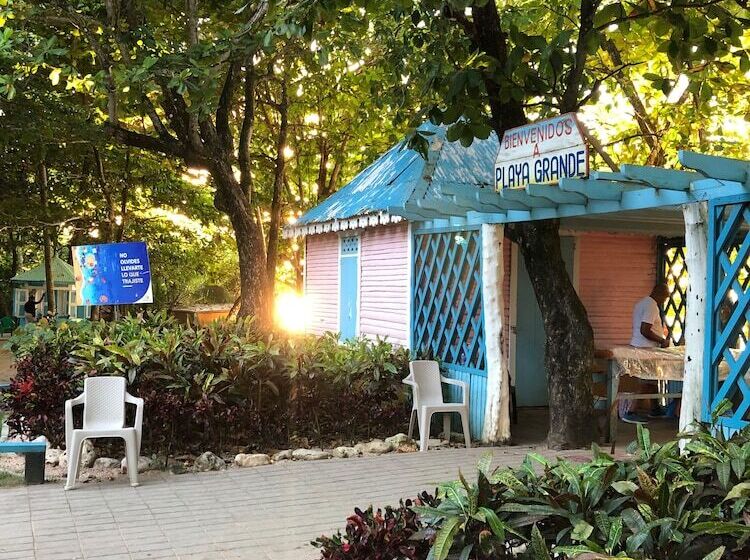 فندق Surfbreak Cabarete B&b Surf And Yoga