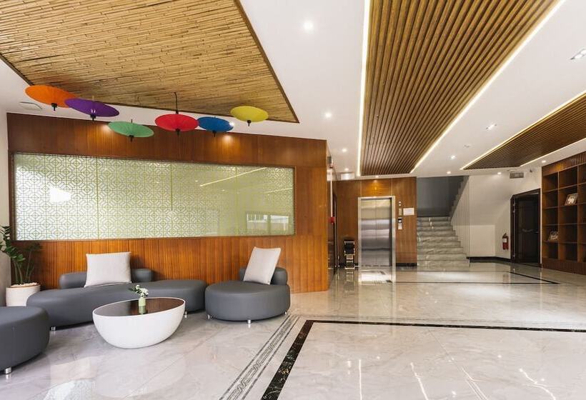 בית מלון כפרי Thapae Twins