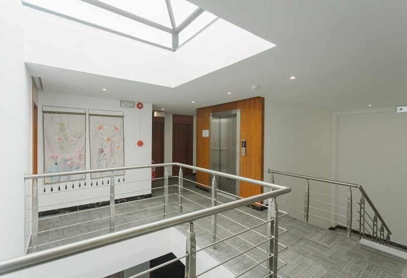 בית מלון כפרי Thapae Twins