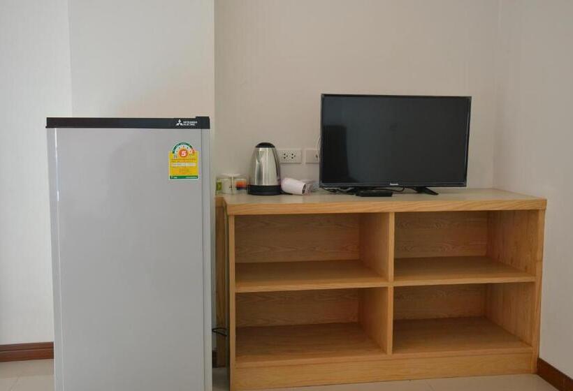 Hotel The Base Hua Hin