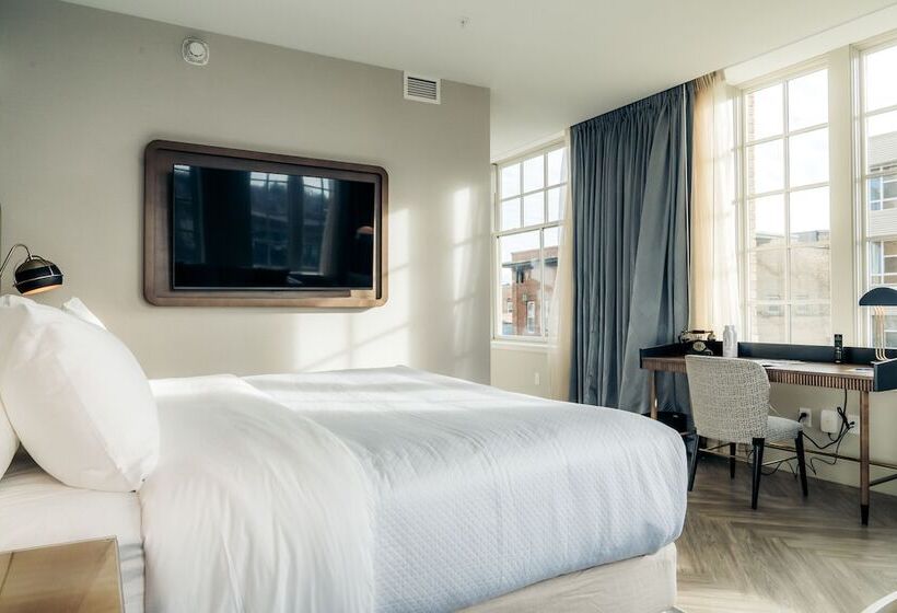 The Olive Ann Hotel, Grand Forks, A Tribute Portfolio