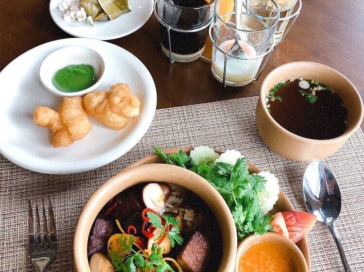 호텔 Wisma Ratchaburi