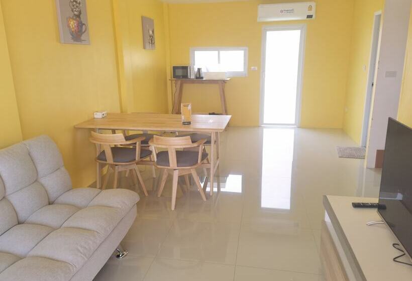 בית מלון כפרי Yyk Homestay