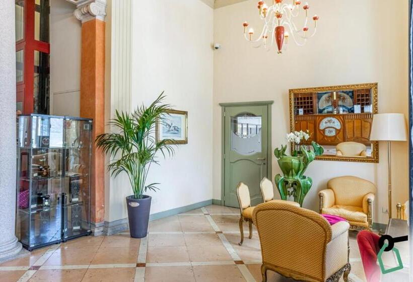 Hotiday Hotel Verbania