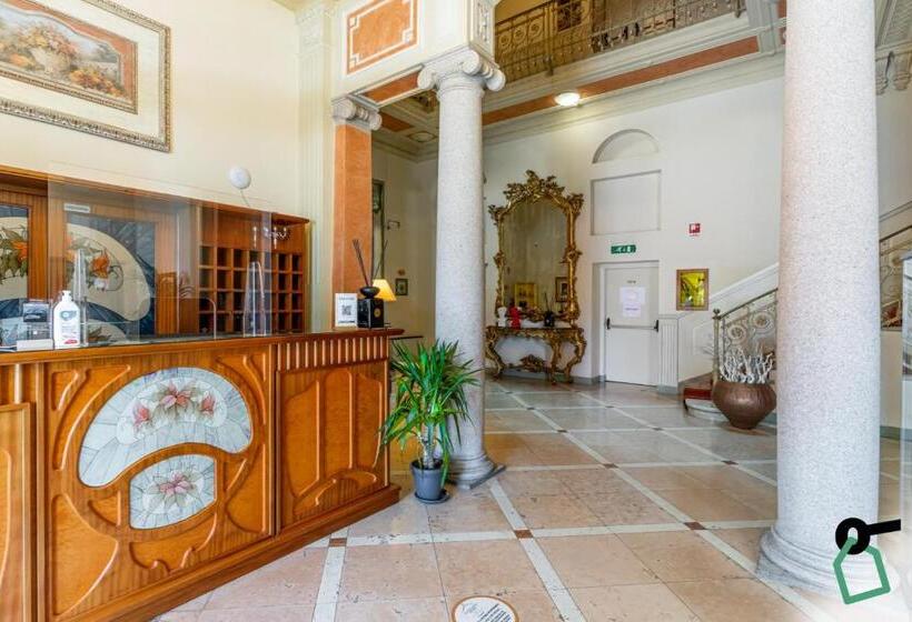 Hotiday Hotel Verbania