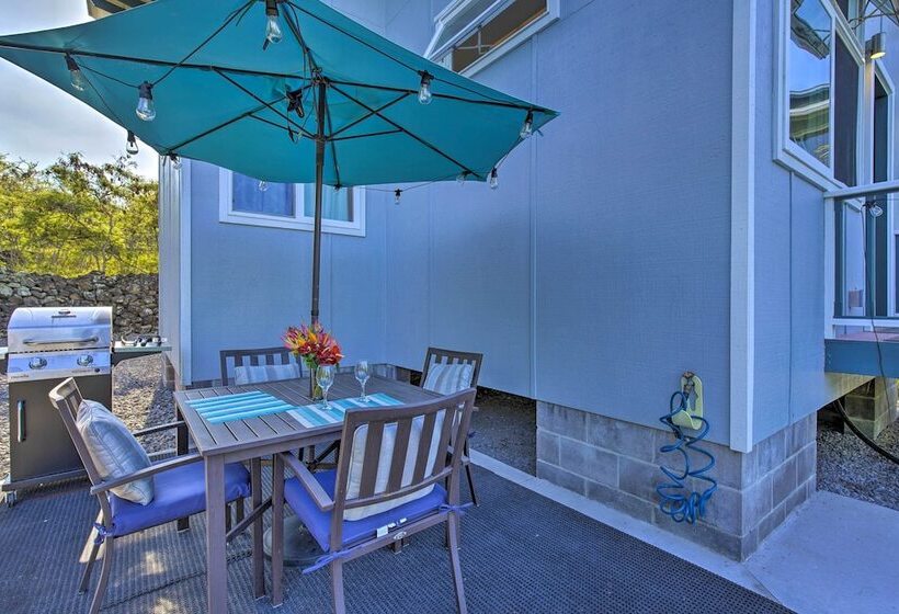 1 Mile To Magic Sands Beach: Kailua Kona Cottage