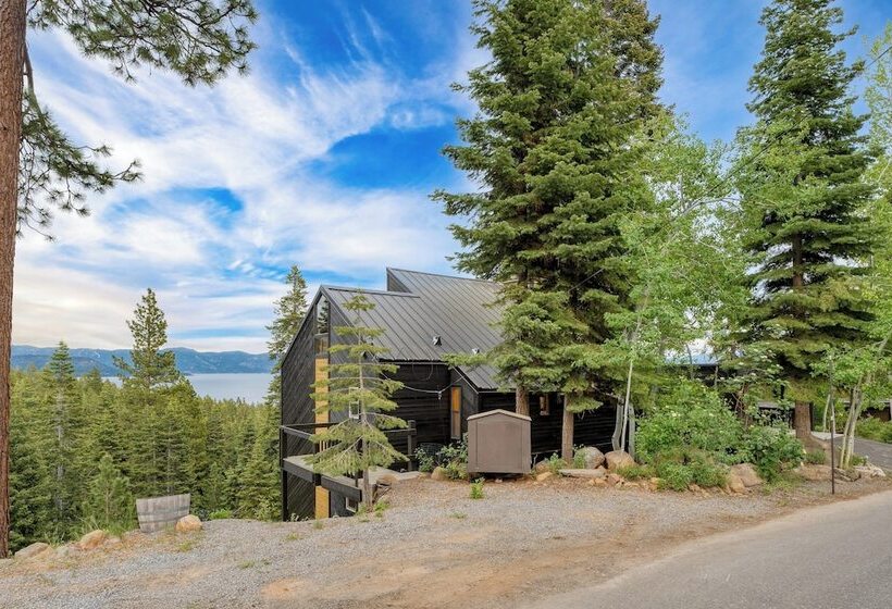 Lake View, Firepit, Game Room Remodeled Lake Tahoe Luxury Cabin By Avantstay