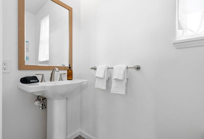 Le Ale A By Avantstay Ocean + Mountain Views!