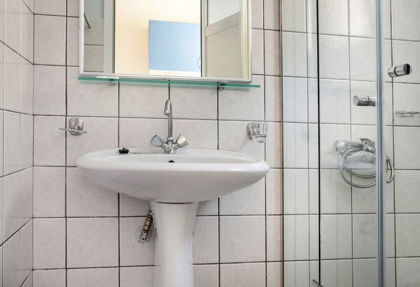 Marias Garden Apartments