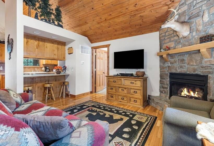 Milby Hideaway   On Site Amenities