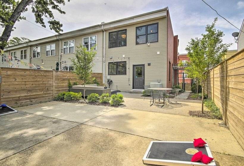 2 Mi To National Mall: Modern Dc Retreat W/ Patio
