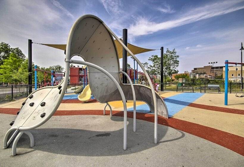 2 Mi To National Mall: Modern Dc Retreat W/ Patio