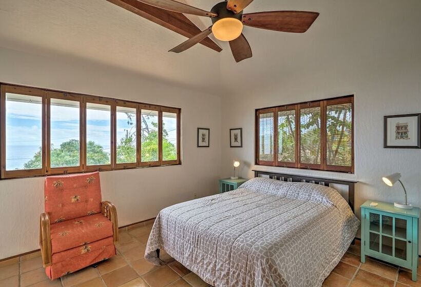 Ocean View Bungalow: Walk To Pebbles Beach!