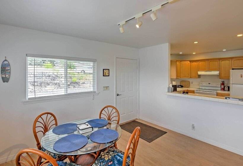 Ocean View Bungalow W/ Lanai: 13 Mi To South Point