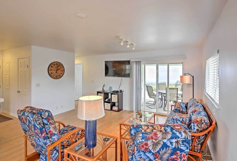 Ocean View Bungalow W/ Lanai: 13 Mi To South Point