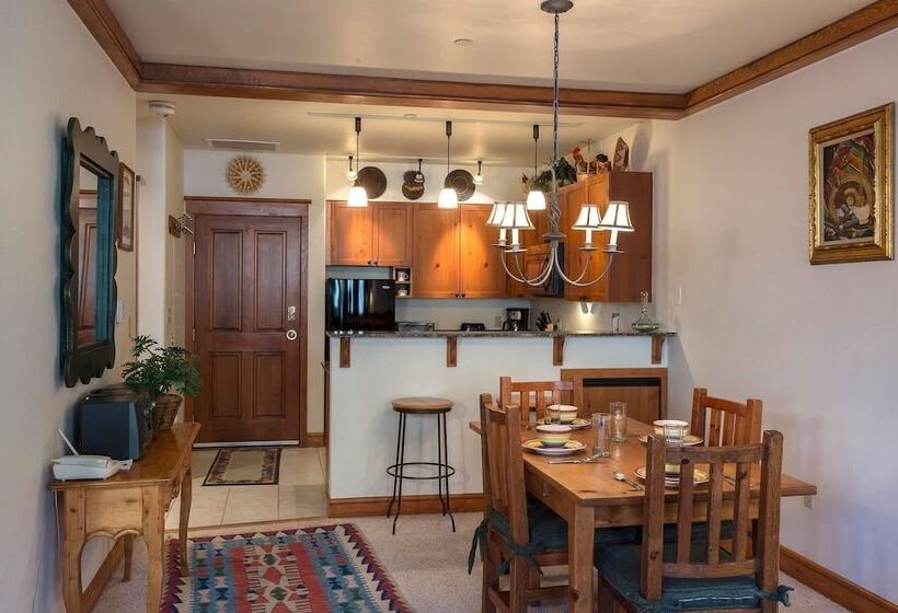Palmyra 4g By Avantstay Close To The Slopes & Town!