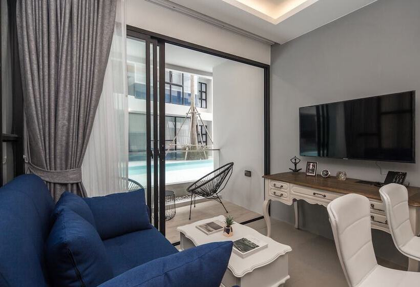 Palmyrah Surin Beach Residence