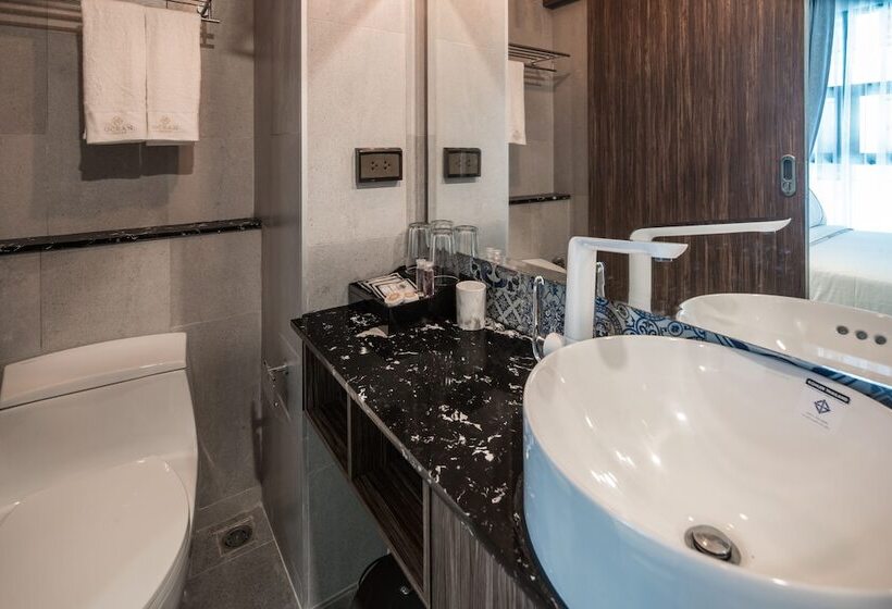 Palmyrah Surin Beach Residence