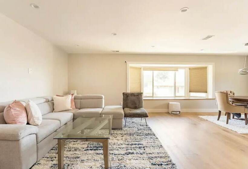 بنسيون 67 Alta Vista Way