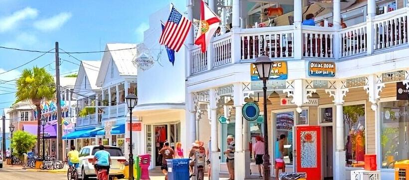 بنسيون Chic Ocean Miami 88