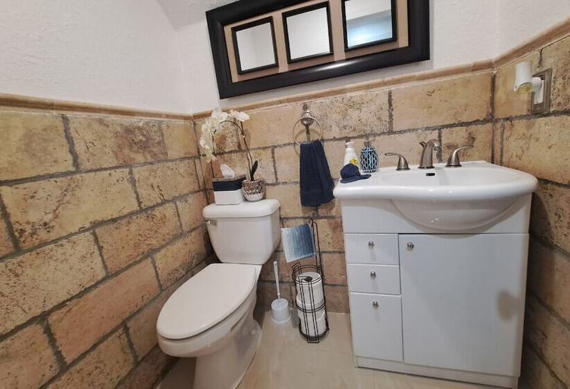 بنسيون Chic Ocean Miami 88