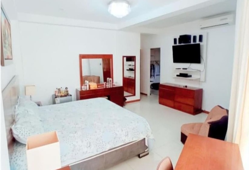 펜션 Deluxe Hotel Talara 5 Minutes From The Airport And Plaza De Armas