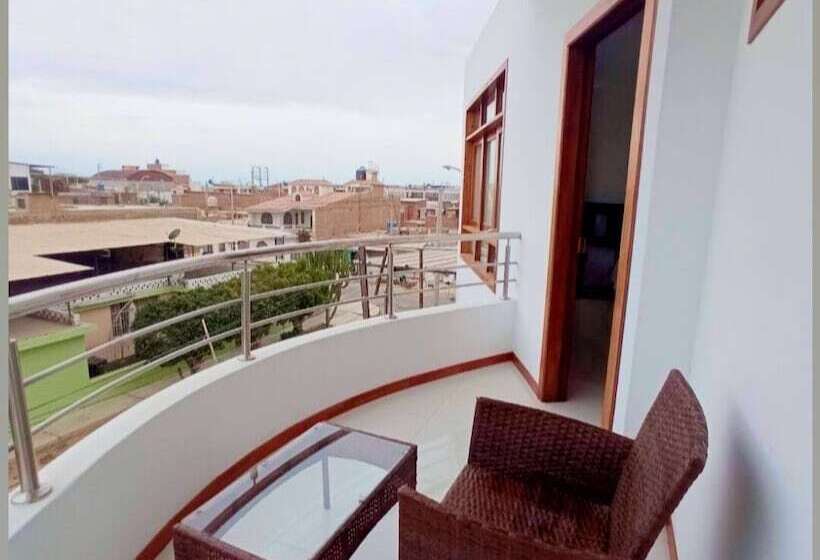 펜션 Deluxe Hotel Talara 5 Minutes From The Airport And Plaza De Armas